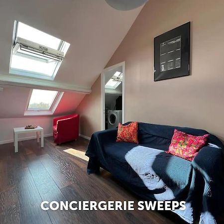 Bright Studio Apartment - ฟงแตนโบล ภายนอก รูปภาพ